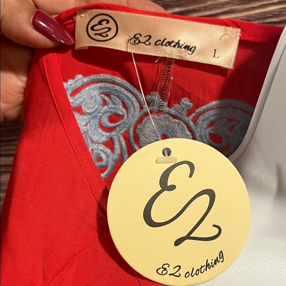 E2 Clothing Embroidered Orange Women's Top - Picture 3 of 4
